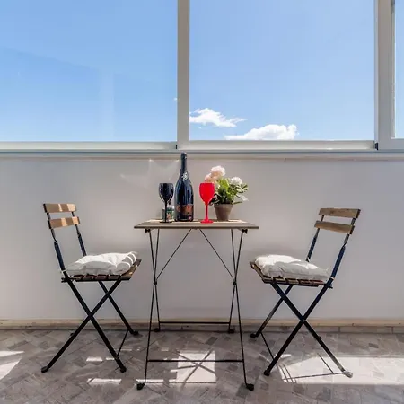 Apartment Lori Split